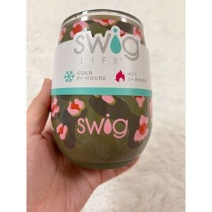 Swig Life 14oz Insulated Wine Tumbler - On the Prowl